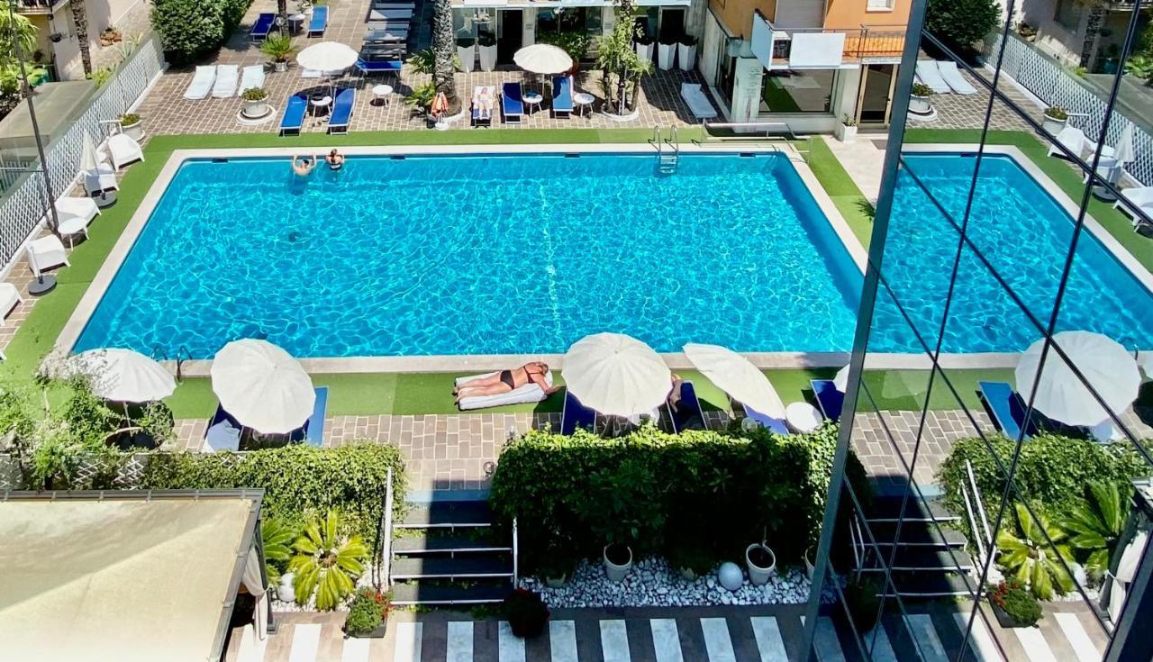 Hotel La Perla Riva del Garda Extérieur photo