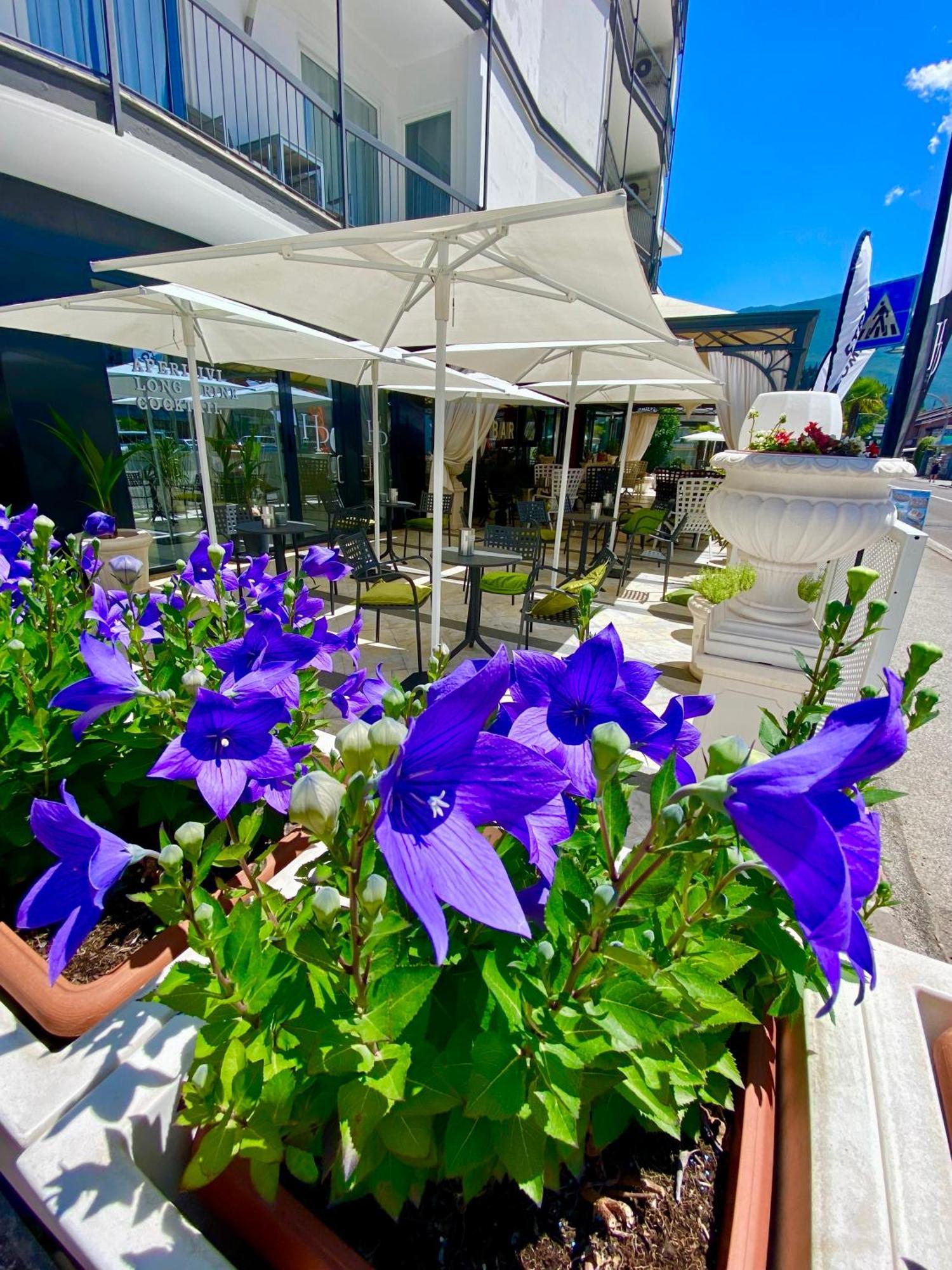 Hotel La Perla Riva del Garda Extérieur photo