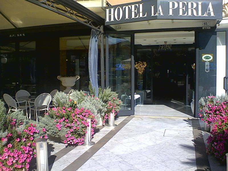 Hotel La Perla Riva del Garda Extérieur photo