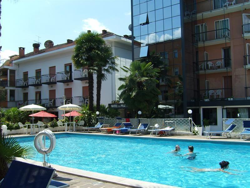 Hotel La Perla Riva del Garda Extérieur photo